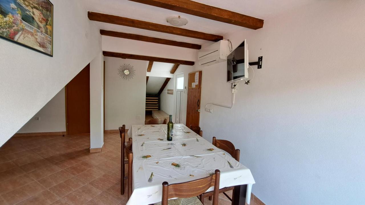 Cozy Apartments Baska Exterior foto