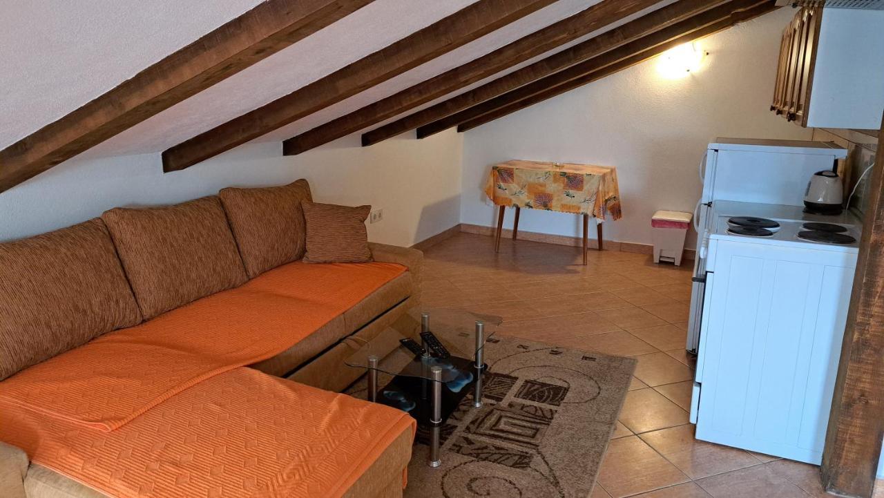 Cozy Apartments Baska Exterior foto